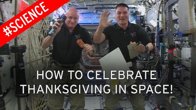 How do astronauts prepare Thanksgiving dinner in space