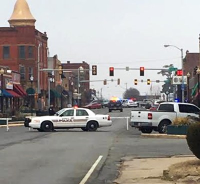 Eufaula, Oklahoma: 2 Dead After Bank Robbery and Shootout