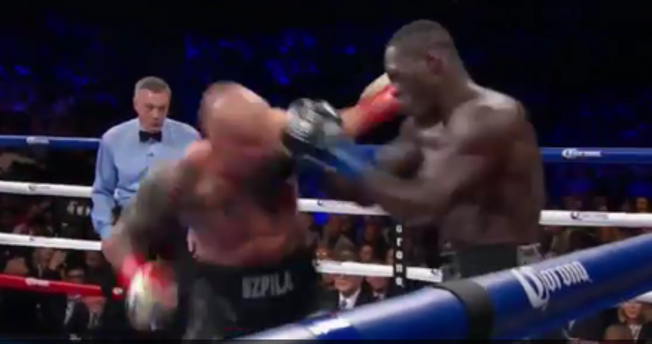 Watch Deontay Wilder knock out Artur Szpilka in Round 9