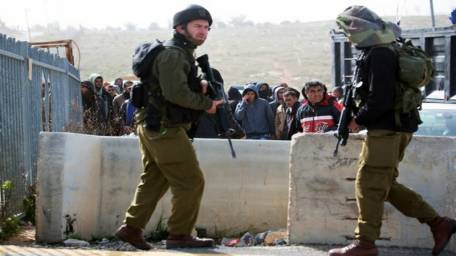 Israel revokes residency of 4 Palestinian attackers