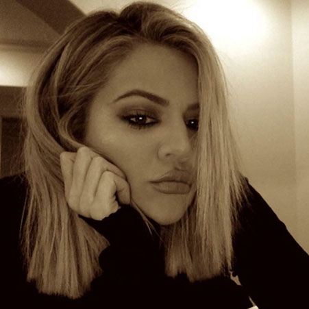 Khloe Kardashian posts a glum selfie after her brother Rob's hospital dash