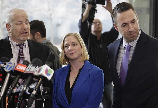 The Latest: Chicago prosecutor dismisses party's non-support