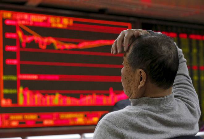 China supports stocks with policy outlook cash