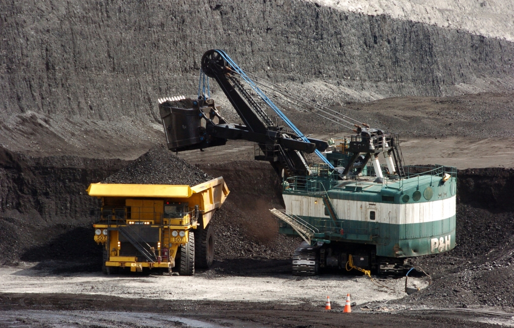 The federal government will stop issuing new coal leases on some 570 million acres of federal land under a new plan being released Friday. In this