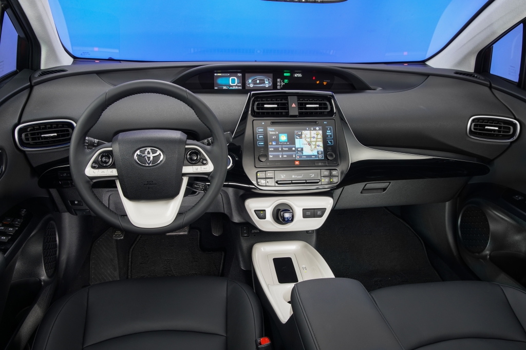 Toyota to use Ford shared software for apps in cars