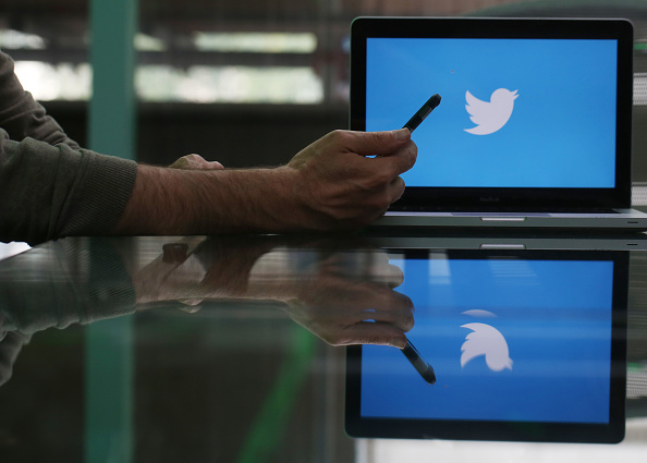 Twitter fixes outage on software issue blames crash on update glitch