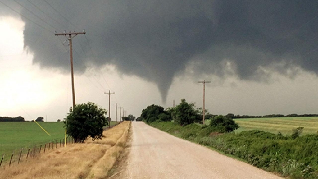 Tornado Safety What to do when a twister strikes