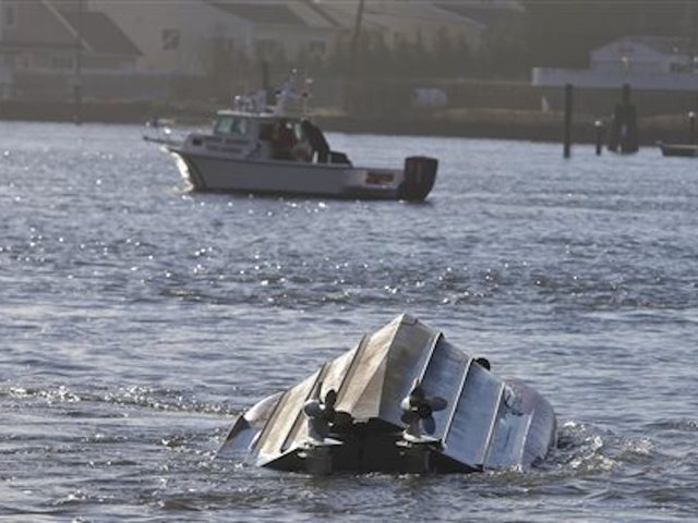 Coast Guard boat overturns off NYC; crew swims to safety