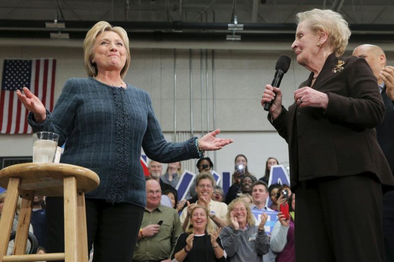 Gloria Steinem Says Young Women Support Bernie Sanders Because They're Boy Crazy