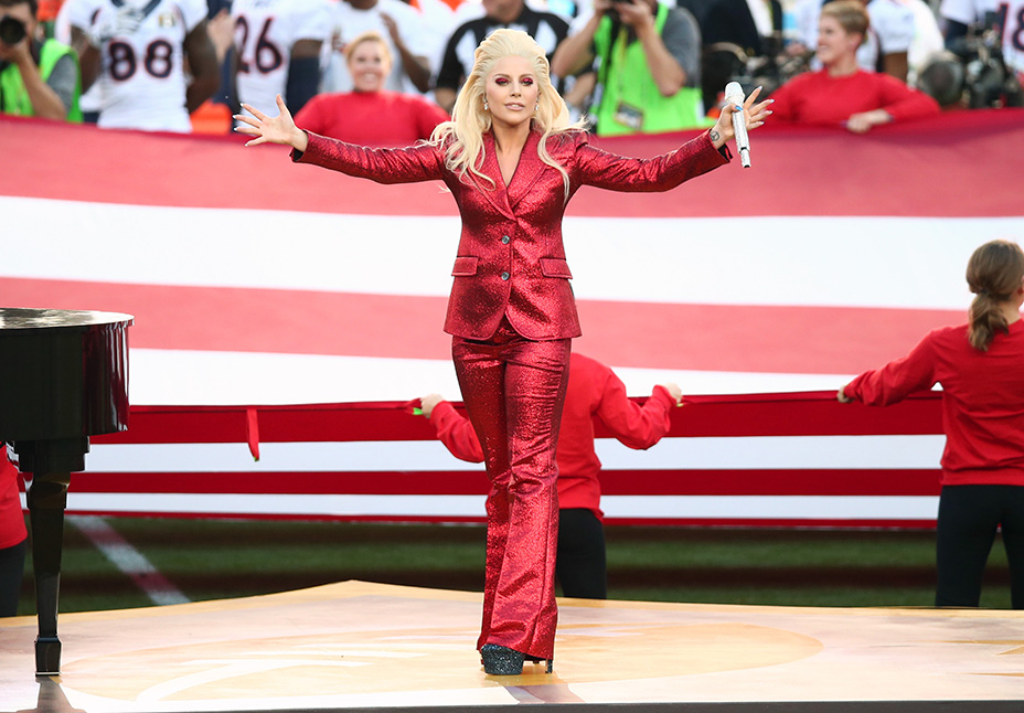 Super Bowl 50: Lady Gaga Performs in a Custom Gucci Outfit