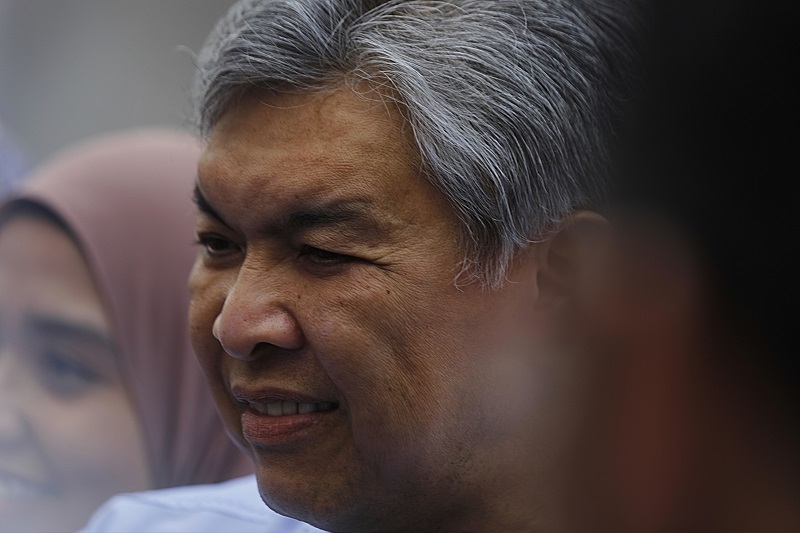 Deputy Prime Minister Datuk Seri Dr Ahmad Zahid Hamidi says the Swiss disclosure of a probe into 1MDB will lead to media speculations. – The Malaysian Insider pic by Kamal Ariffin