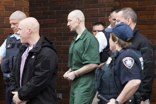 NY inmate who sparked 3-week manhunt gets more prison time story image