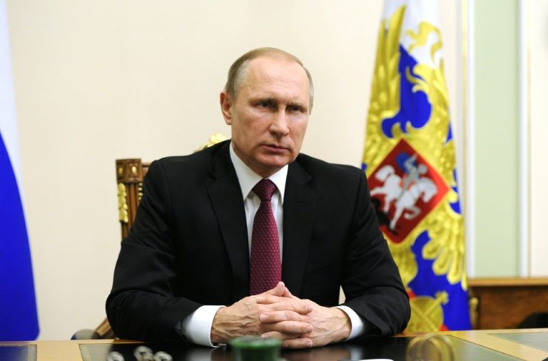 Putin says Syria peace process'complicated but no other options