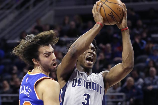 Pistons blow 27-point lead but recover late to survive Knicks rally and hand New York fifth straight road loss