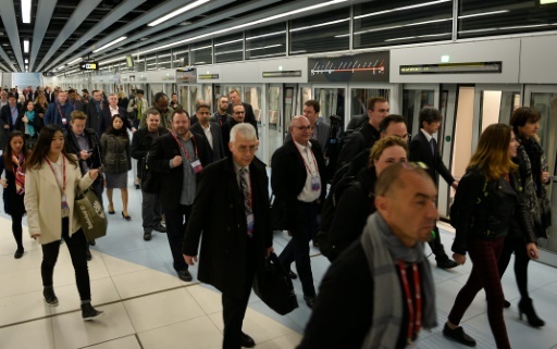 Traffic jams in Barcelona as metro strike hits major mobile fair