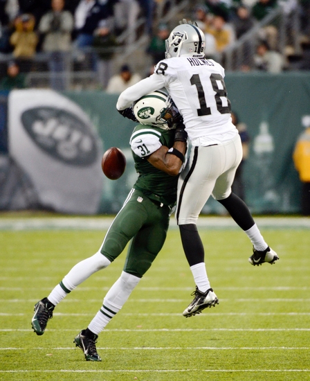 Should the Oakland Raiders sign Antonio Cromartie