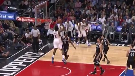 DeAndre Jordan destroys hoop with monster alley-oop