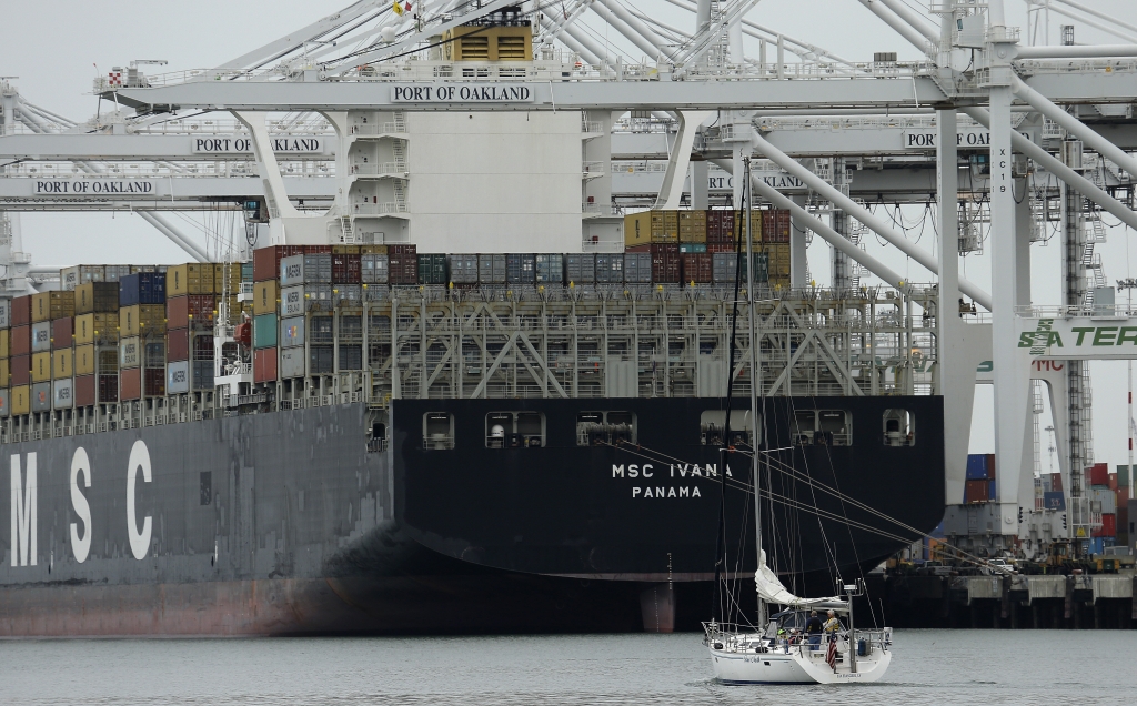 US trade deficit widens in February, but exports rebounding