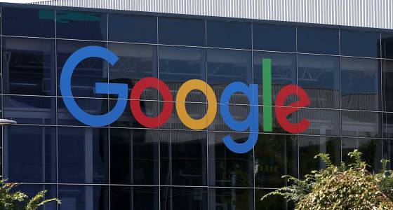 Google readies new phones, gadgets featuring its software