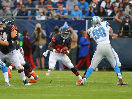 Oct 2 2016 Chicago IL USA Chicago Bears running back Jordan Howard runs with the ball during the first half against the Detroit Lions at Soldier Field. Mandatory Credit Dennis Wierzbicki-USA TODAY Sports