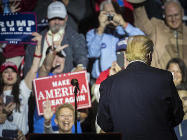 At Clinton rally, Obama to try to tie Republicans to Trump