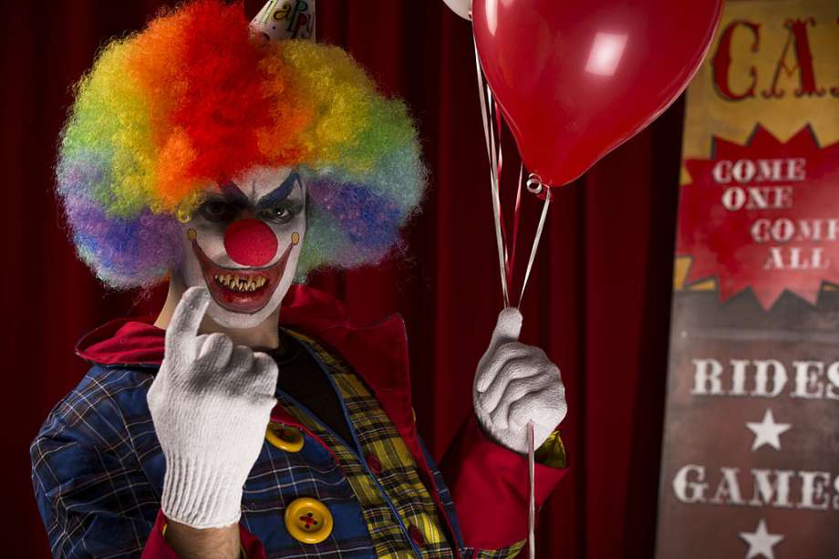 The Midland Police Department responded to six reports related to clown sightings late Tuesday night.&nbsp