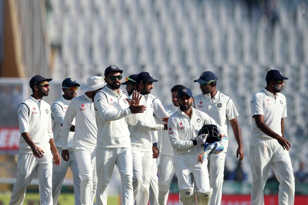 3rd Test, Day 2: Pujara, Kohli guides India to 148/2 at Tea