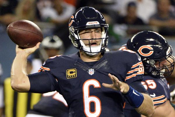 Jay Cutler ignites Alshon Jeffery in Bears' upset win