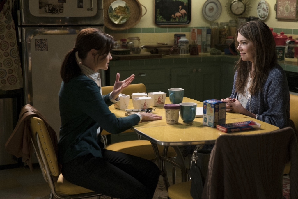 Alexis Bleidel and Lauren Graham Gilmore Girls