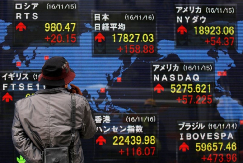 Asian shares slip in holiday-thinned trade focus turns to U.S. data