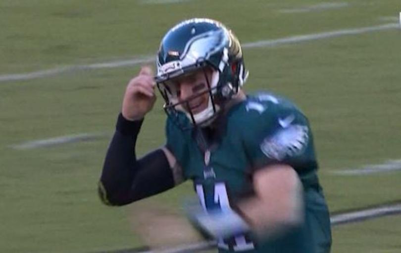 NFL: Eagles' Wentz is rookie gunslinger