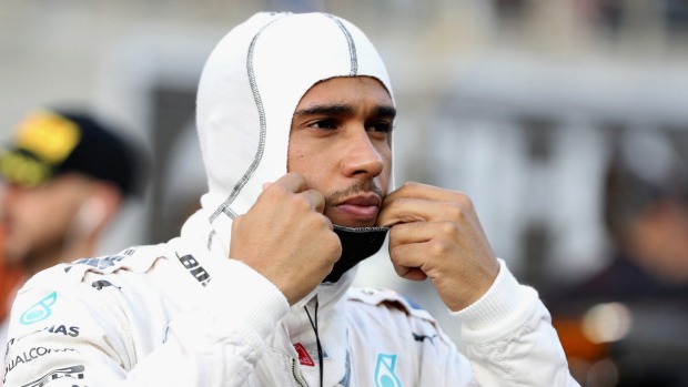 Lewis Hamilton has pulled out of tyre testing in Abu Dhabi after feeling unwell a few laps