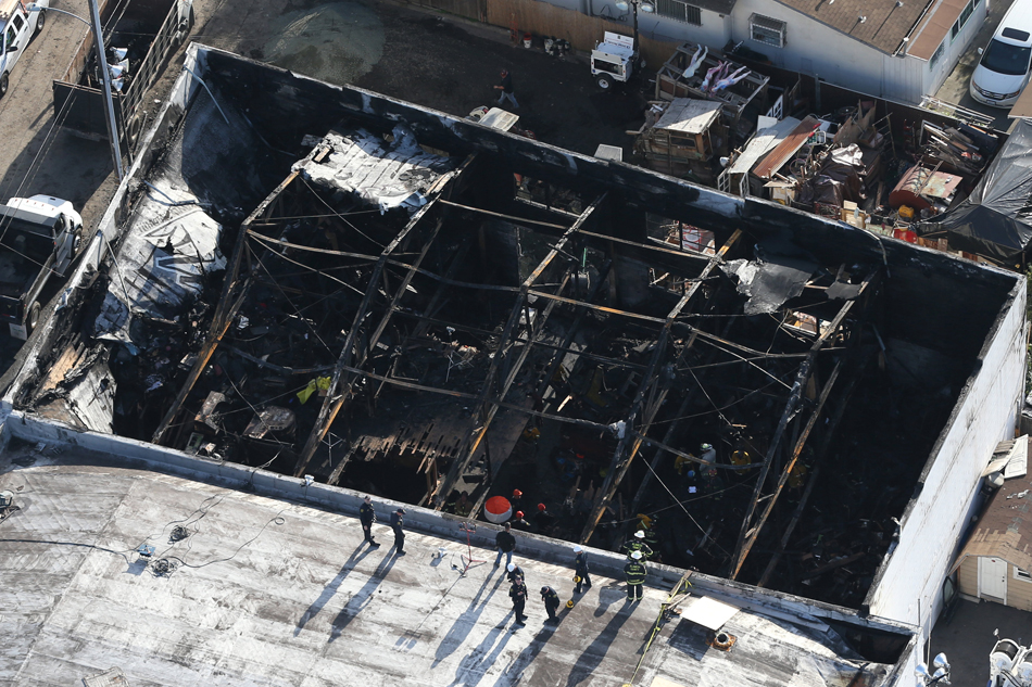 Fire tears through Oakland dance party, killing at least 9