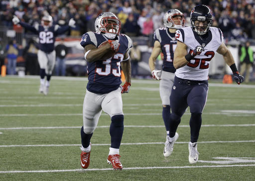 Elise Amendola  Associated Press                          Dion Lewis torched the Texans with three touchdowns