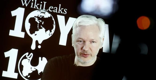 WikiLeaks Founder Tweeted in 2016 He'd Accept U.S. Prision Time if Manning Were Freed