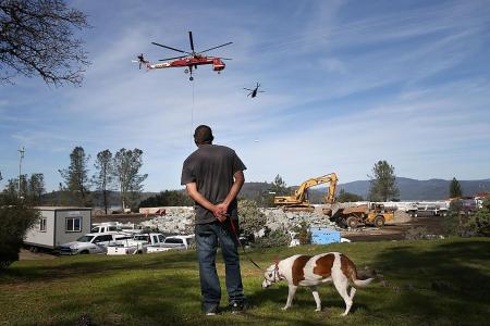 California dam evacuees allowed to go home