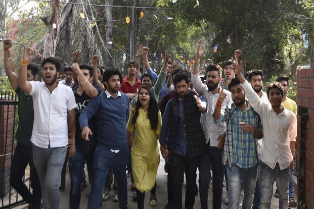 Members of AISA from DU and JNU protest outside Ramjas College against the ABVP that demanded the cancellation of a lecture on ‘culture of protest’ where JNU student Umar Khalid was to speak