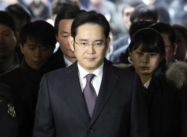 S. Korea court mulls fresh bid to arrest Samsung heir