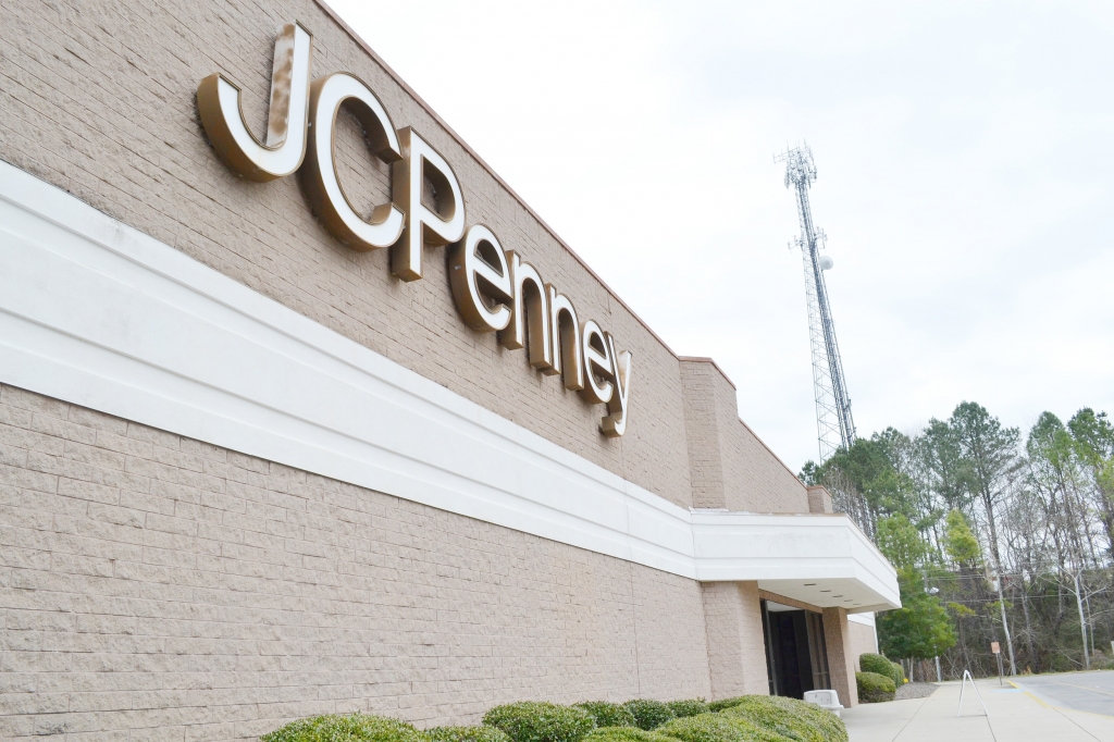 An announcement was made Friday that JCPenney was closing 138 stores nationwide including the one in Jasper Mall. Daily Mountain Eagle- Ed Howell