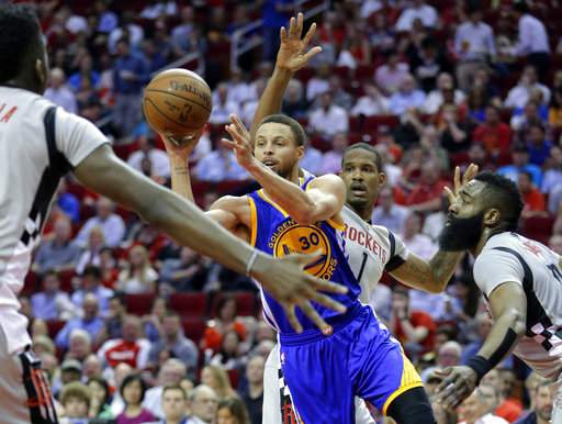 Curry's 32 lead Warriors over Rockets 113-106