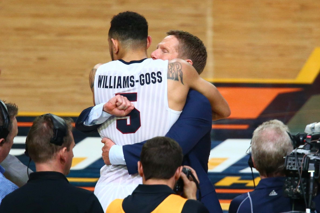 See the moment Mark Few celebrated Gonzaga’s Final Four win with a handstand