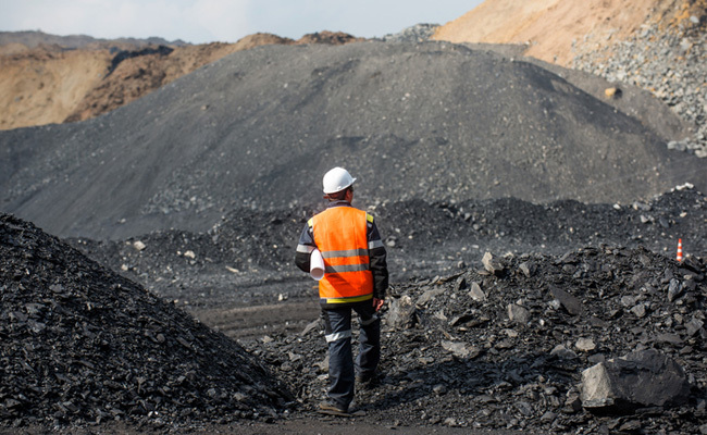 Trump Sides With Coal Same Week El Salvador Shuts Mining Down
            
             
                 tweet