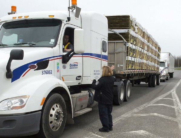 U.S. puts 20% duty on B.C. lumber exports