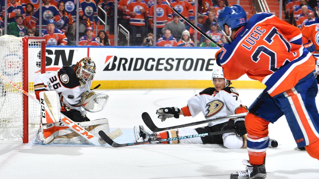 Larsson leads Oilers past Ducks 5-3 in wild series opener