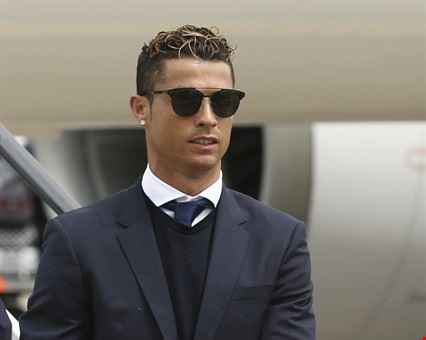 Ronaldo looks to break new ground at Champions League final