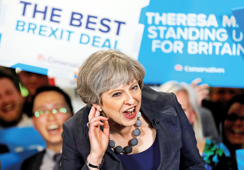 New poll shows May's lead down to 5 points as her campaign struggles