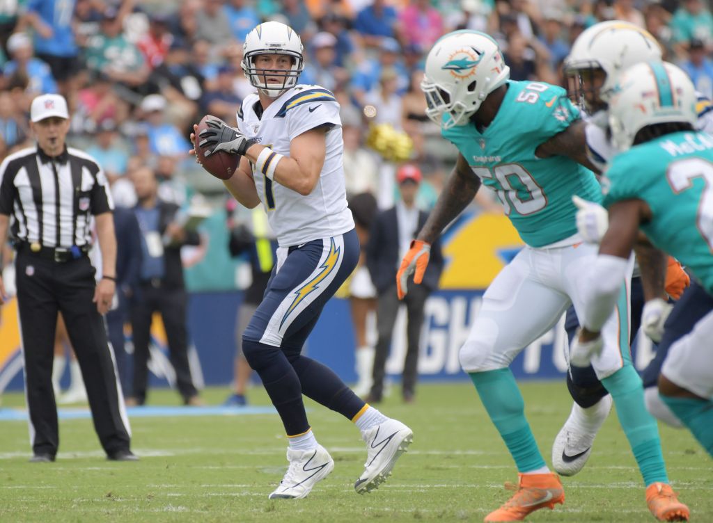 Chargers lose 19-17 to the Dolphins on K Koo's missed go-ahead FG