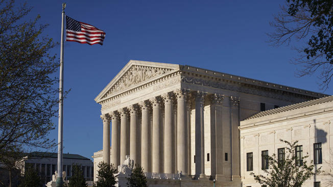 Kennedy Is Key to Supreme Court Outcome on Partisan Maps