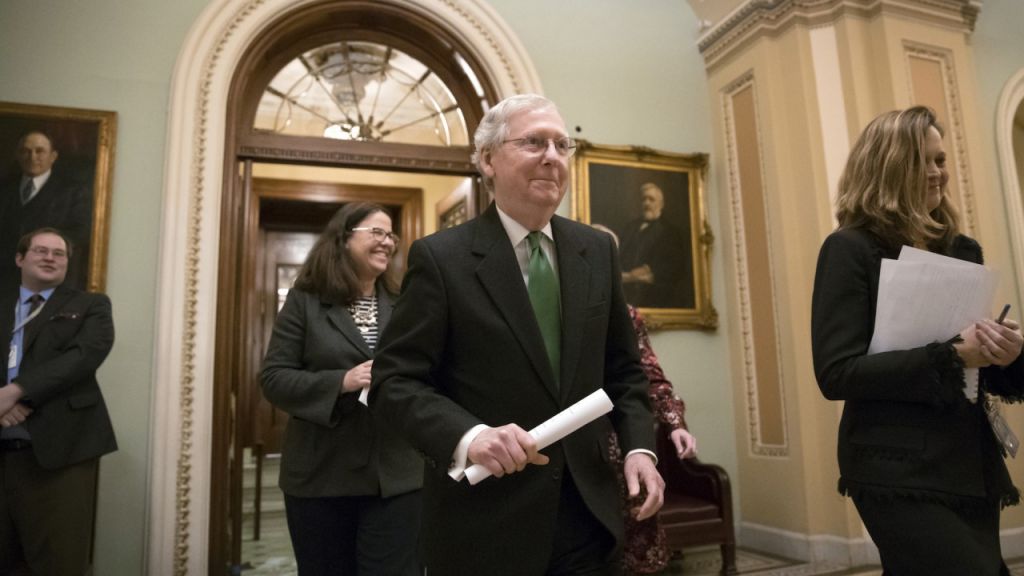 Mitch McConnell US Senate leaders reach two-year budget deal