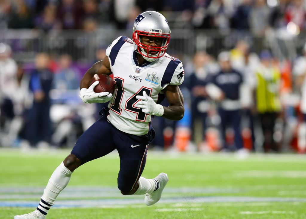 Patriots trade Brandin Cooks 4th-round pick to Rams for 1st-round pick